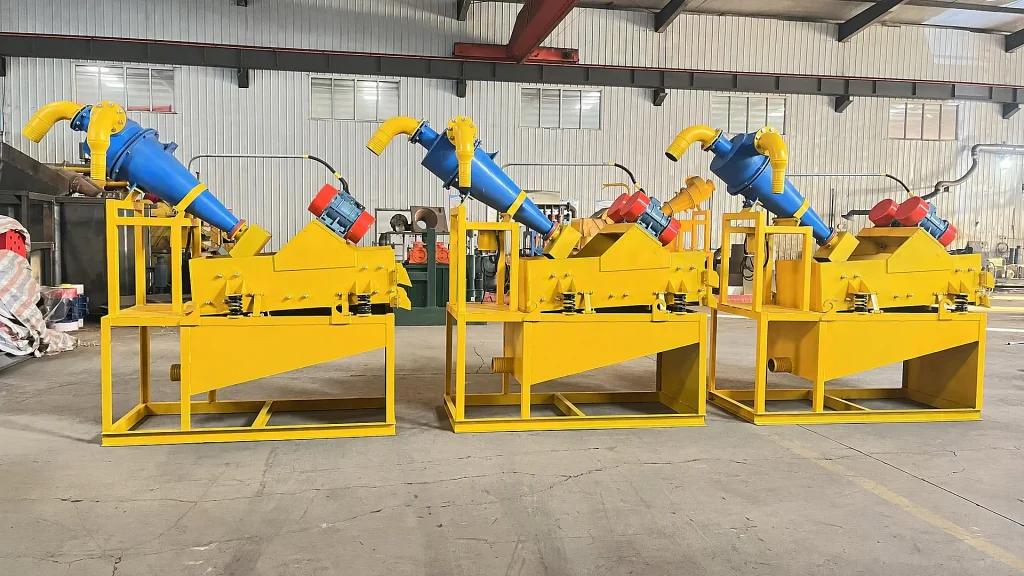 Yuji mud separator assembly line showing cyclone and vibrating shale shaker integration