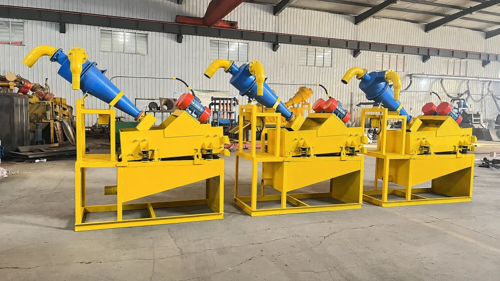 Panoramic view of Yuji standardized mud desander production line and slurry purification plants